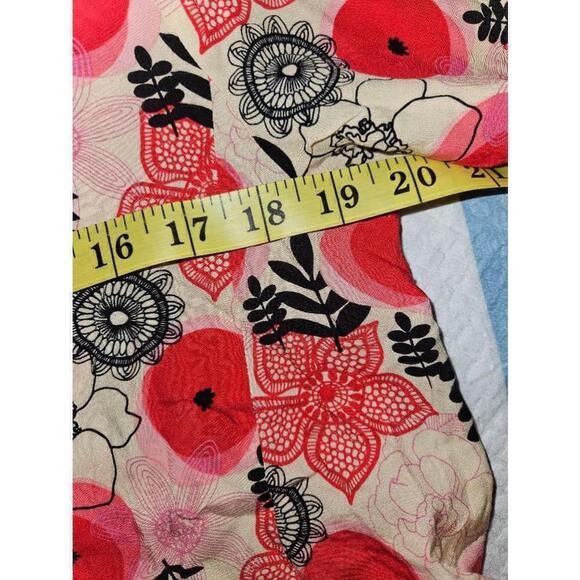 Matilda Jane Floral Tunic Blouse Women's Size Medium (M) Red Pink Black Multi - Picture 10 of 10